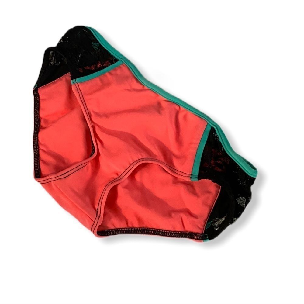 Tavik Bikini Bottom